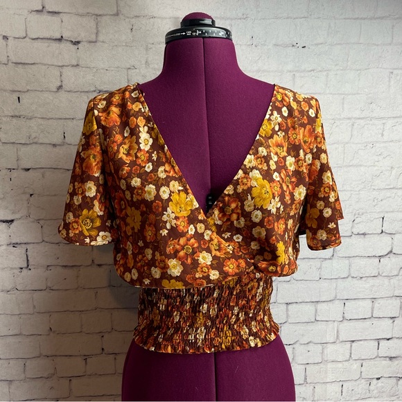 Paper Crane brown, orange and yellow floral blouse size medium - Picture 1 of 5